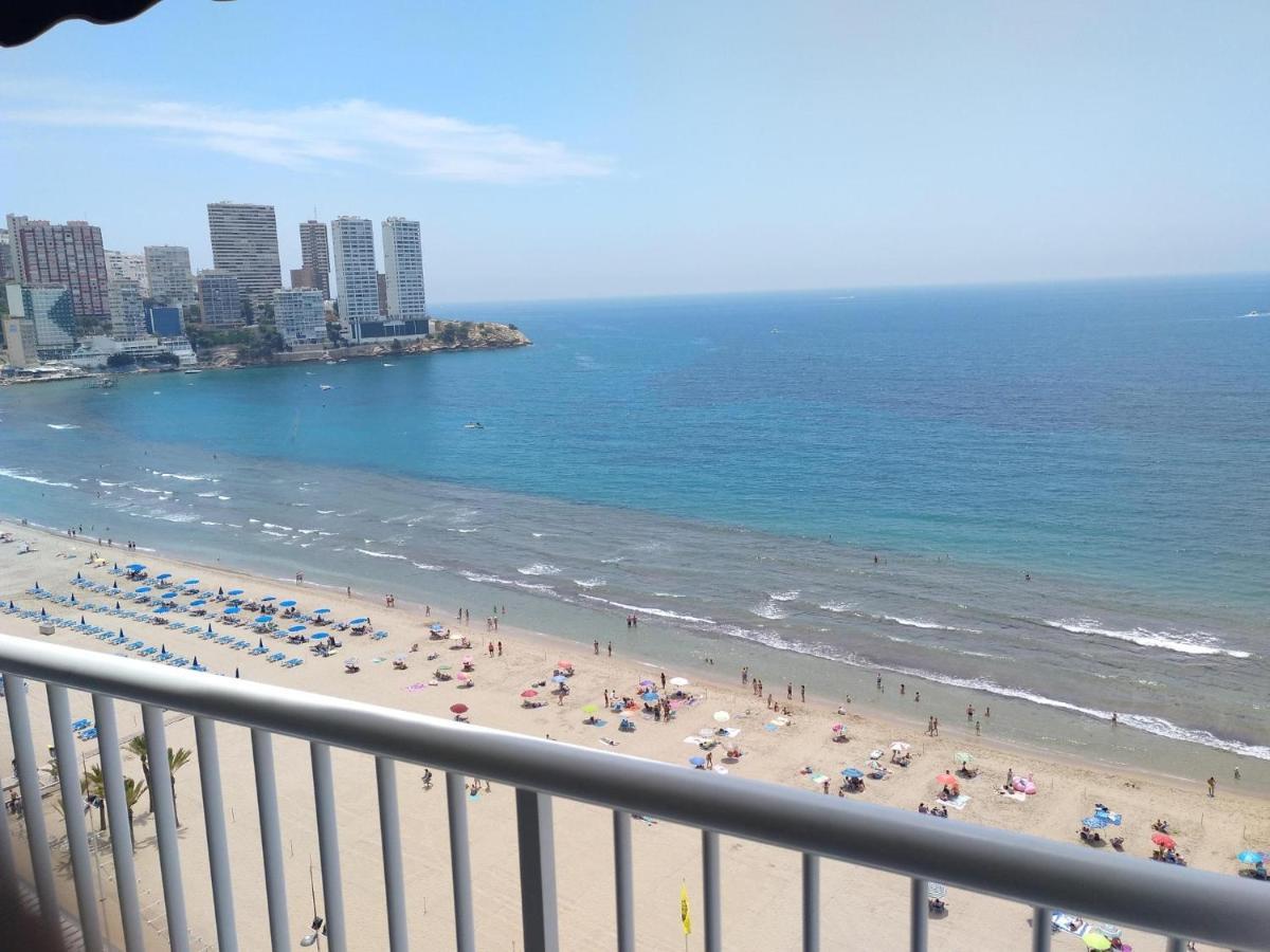 Apartamento En Benidorm A 1A Linea Del Mar Zewnętrze zdjęcie
